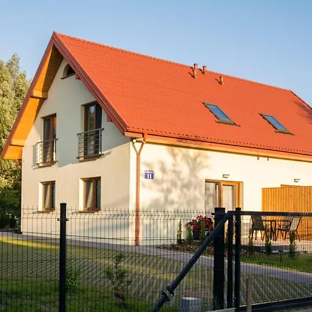 2 Ogrodowa * Wislinka