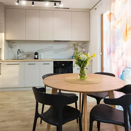 2 Ogrodowa * Wislinka