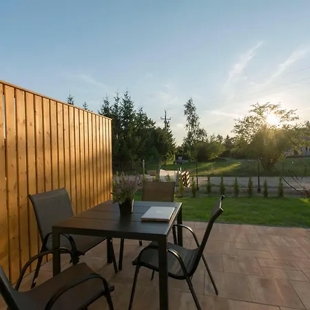 2 Ogrodowa * Wislinka